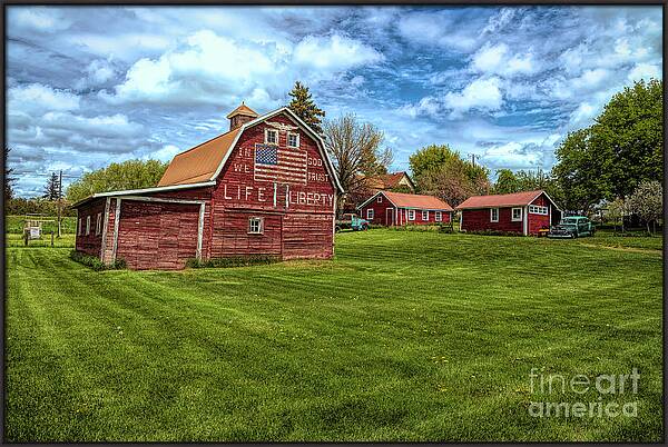 Liberty & God American Barn